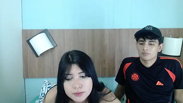 Snapshot of James_AndTati chatting on October 25, 2025, 11:31 am James AndTati online show from October 25, 2025, 11:31 am