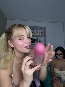  Alicee 1 online show from May 28, 2026, 12:07 am