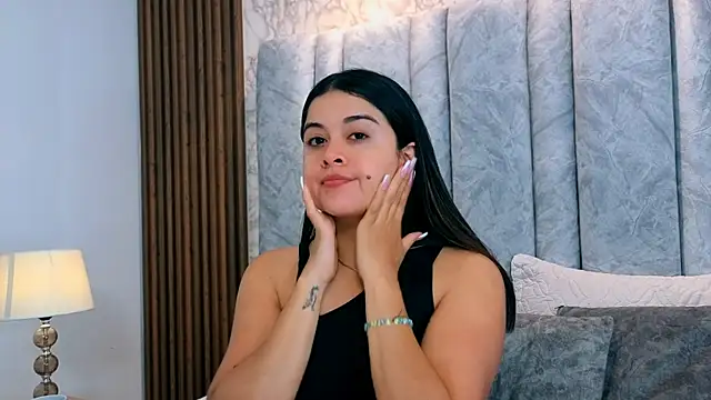 goddessfeetxx online show from April 7, 2026, 8:21 pm