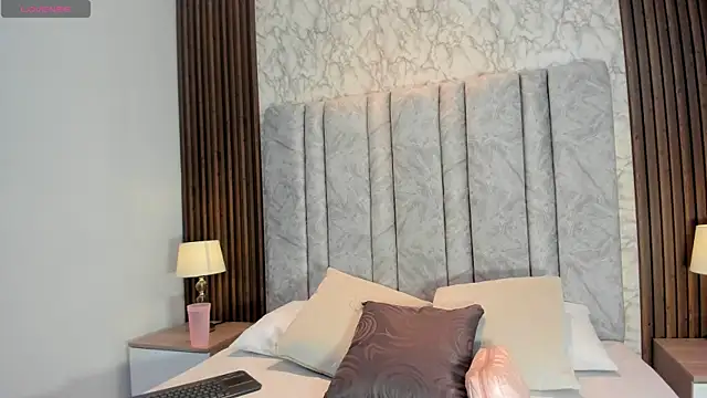 goddessfeetxx online show from November 4, 2025, 8:23 pm