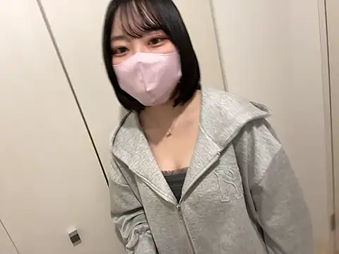 pinkudayo girl online show from March 29, 2026, 4:36 am