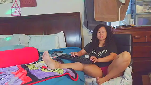 cad3bury online show from December 3, 2025, 4:17 pm