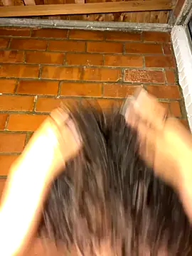 Snapshot of Juliethaaa_1 chatting on October 21, 2025, 2:55 am Juliethaaa 1 online show from October 21, 2025, 2:55 am