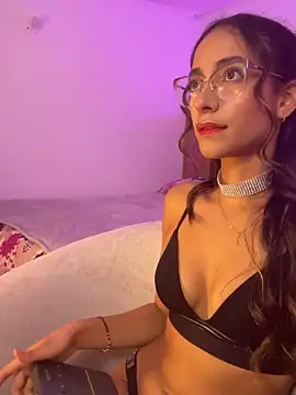 elegant  rouse online show from February 7, 2026, 7:44 pm