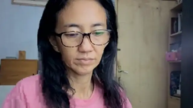 princessD077 online show from February 27, 2026, 4:40 pm