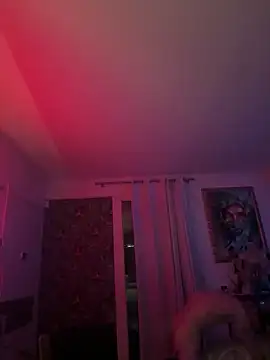 Drgghjkkk online show from April 19, 2026, 3:40 am