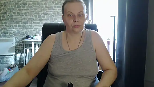 Diamond Bite online show from October 25, 2025, 9:08 am