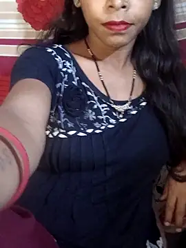 Itz Aisha   online show from June 5, 2026, 6:52 am