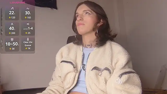 Snapshot of Scarlett_crastrawberry chatting on November 29, 2025, 8:31 pm Scarlett crastrawberry online show from November 29, 2025, 8:31 pm