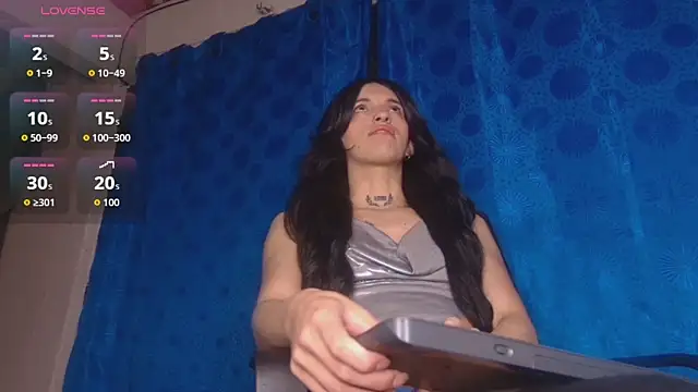 Snapshot of Scarlett_crastrawberry chatting on October 23, 2025, 8:51 pm Scarlett crastrawberry online show from October 23, 2025, 8:51 pm