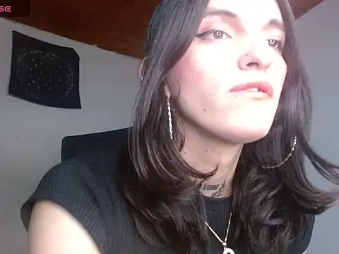 Snapshot of Scarlett_crastrawberry chatting on May 29, 2026, 1:33 am Scarlett crastrawberry online show from May 29, 2026, 1:33 am