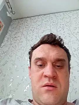 Snapshot of PeteR1987- chatting on December 1, 2025, 8:04 am PeteR1987- online show from December 1, 2025, 8:04 am