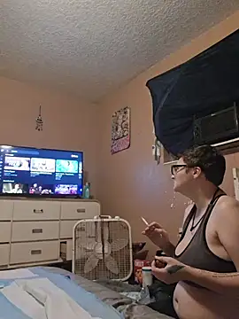 faithorsini8 online show from November 25, 2025, 5:52 am