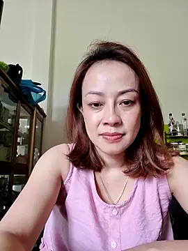 Snapshot of Baby-bigboobs20 chatting on November 28, 2025, 3:28 am Baby-bigboobs20 online show from November 28, 2025, 3:28 am