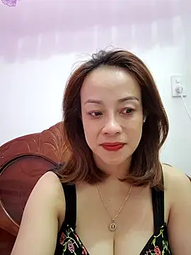 Snapshot of Baby-bigboobs20 chatting on November 29, 2025, 5:46 pm Baby-bigboobs20 online show from November 29, 2025, 5:46 pm