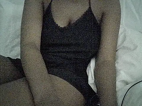 kekesi124 online show from October 19, 2025, 6:49 am