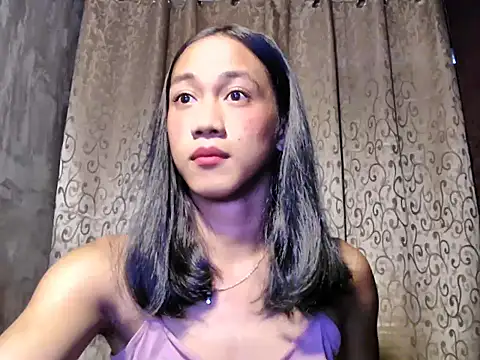 Snapshot of taylaxuxu chatting on November 7, 2025, 6:29 am taylaxuxu online show from November 7, 2025, 6:29 am