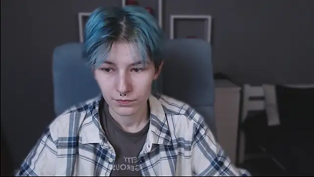 Snapshot of guitarandangell chatting on October 23, 2025, 9:52 am guitarandangell online show from October 23, 2025, 9:52 am