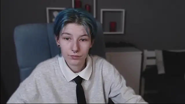 Snapshot of guitarandangell chatting on October 20, 2025, 6:48 am guitarandangell online show from October 20, 2025, 6:48 am