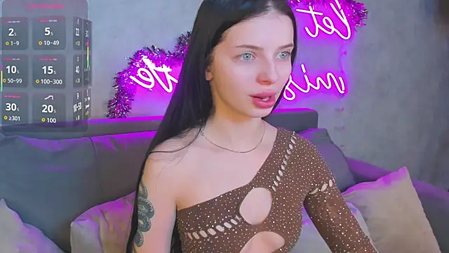 Snapshot of Eva_Mayers chatting on January 13, 2026, 12:15 am Eva Mayers online show from January 13, 2026, 12:15 am