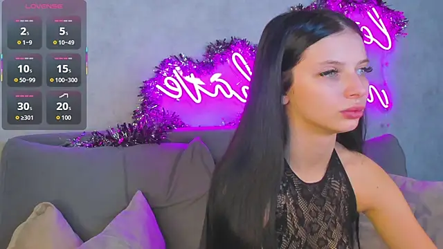 Snapshot of Eva_Mayers chatting on January 7, 2026, 12:59 am Eva Mayers online show from January 7, 2026, 12:59 am