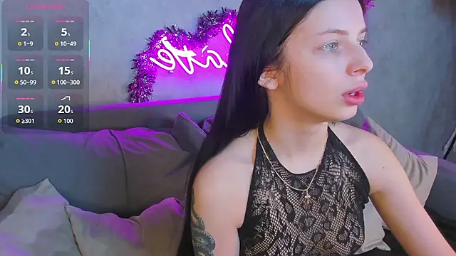 Snapshot of Eva_Mayers chatting on January 14, 2026, 10:35 pm Eva Mayers online show from January 14, 2026, 10:35 pm