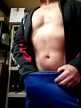 Sexyfab65 online show from December 5, 2025, 5:50 am