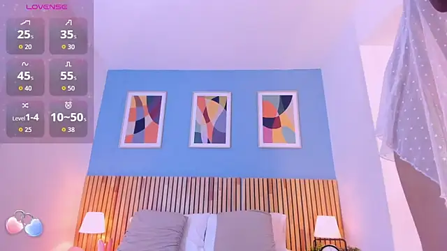 AuroraPinkk online show from March 8, 2026, 4:21 pm