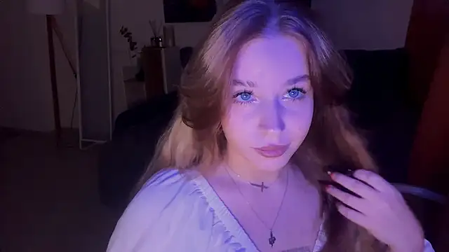 Snapshot of Babymoney_2007 chatting on October 27, 2025, 6:42 pm Babymoney 2007 online show from October 27, 2025, 6:42 pm