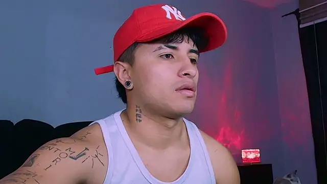 jhon mendoza  online show from November 21, 2025, 6:51 pm