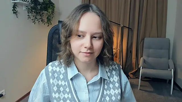 Snapshot of DenaDubberly chatting on October 21, 2025, 2:27 pm DenaDubberly online show from October 21, 2025, 2:27 pm