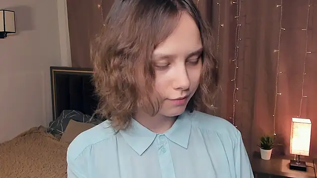 Snapshot of DenaDubberly chatting on November 7, 2025, 7:07 pm DenaDubberly online show from November 7, 2025, 7:07 pm