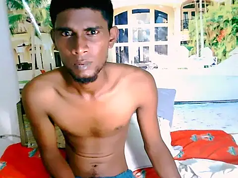 Snapshot of IndianThuggin chatting on April 16, 2026, 9:43 am IndianThuggin online show from April 16, 2026, 9:43 am