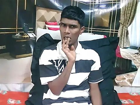 Snapshot of IndianThuggin chatting on July 1, 2026, 9:15 pm IndianThuggin online show from July 1, 2026, 9:15 pm