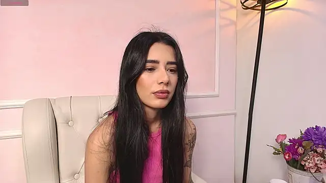 Snapshot of Scarlett_Keller chatting on December 1, 2025, 6:09 pm Scarlett Keller online show from December 1, 2025, 6:09 pm