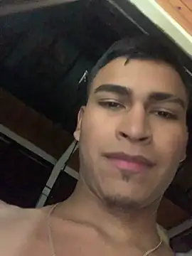 Emiliano Reyes online show from April 25, 2026, 8:17 am