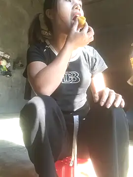 mira-show online show from November 26, 2025, 2:22 am