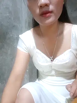 mira-show online show from November 11, 2025, 1:22 am