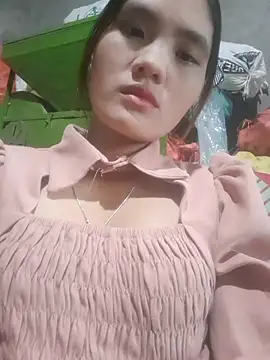 mira-show online show from November 18, 2025, 1:32 am