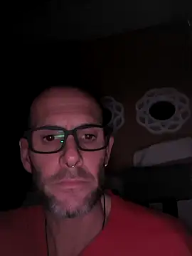 Vanovik20 online show from October 22, 2025, 1:38 am