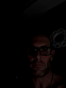 Vanovik20 online show from November 1, 2025, 2:18 am