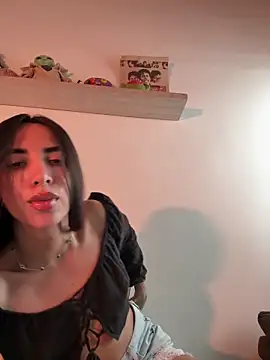 valeriahornier online show from March 1, 2026, 8:42 pm