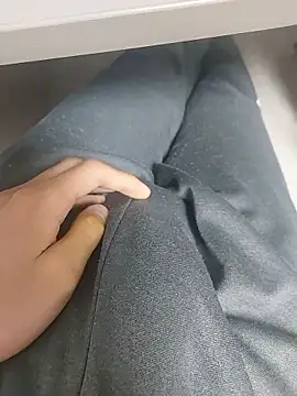 Snapshot of fdskj chatting on March 1, 2026, 12:38 pm fdskj online show from March 1, 2026, 12:38 pm