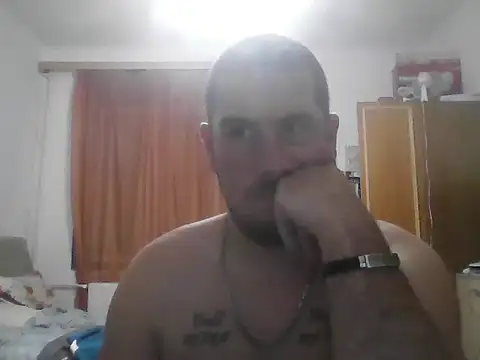 Szeximado31 online show from November 21, 2025, 6:40 pm