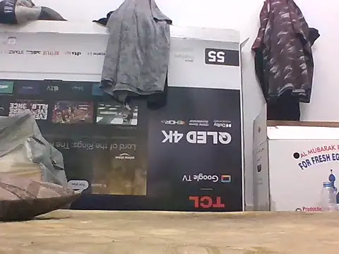 Snapshot of BlueishMove44 chatting on October 28, 2025, 7:24 pm BlueishMove44 online show from October 28, 2025, 7:24 pm