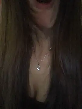 Snapshot of Kylie_beem chatting on June 3, 2026, 12:11 am Kylie beem online show from June 3, 2026, 12:11 am