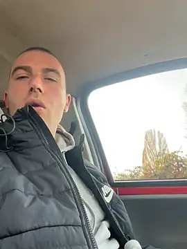 Snapshot of Rotteei1 chatting on November 22, 2025, 8:24 am Rotteei1 online show from November 22, 2025, 8:24 am