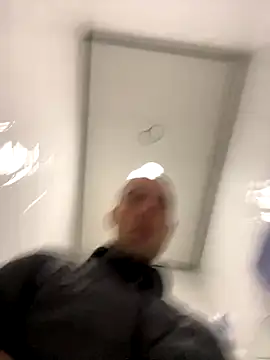 Snapshot of Rotteei1 chatting on October 23, 2025, 8:46 am Rotteei1 online show from October 23, 2025, 8:46 am