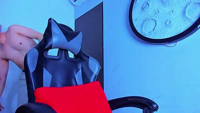 mike 257 online show from March 20, 2026, 11:44 am