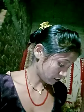 Hot cauple indian online show from November 12, 2025, 12:31 pm